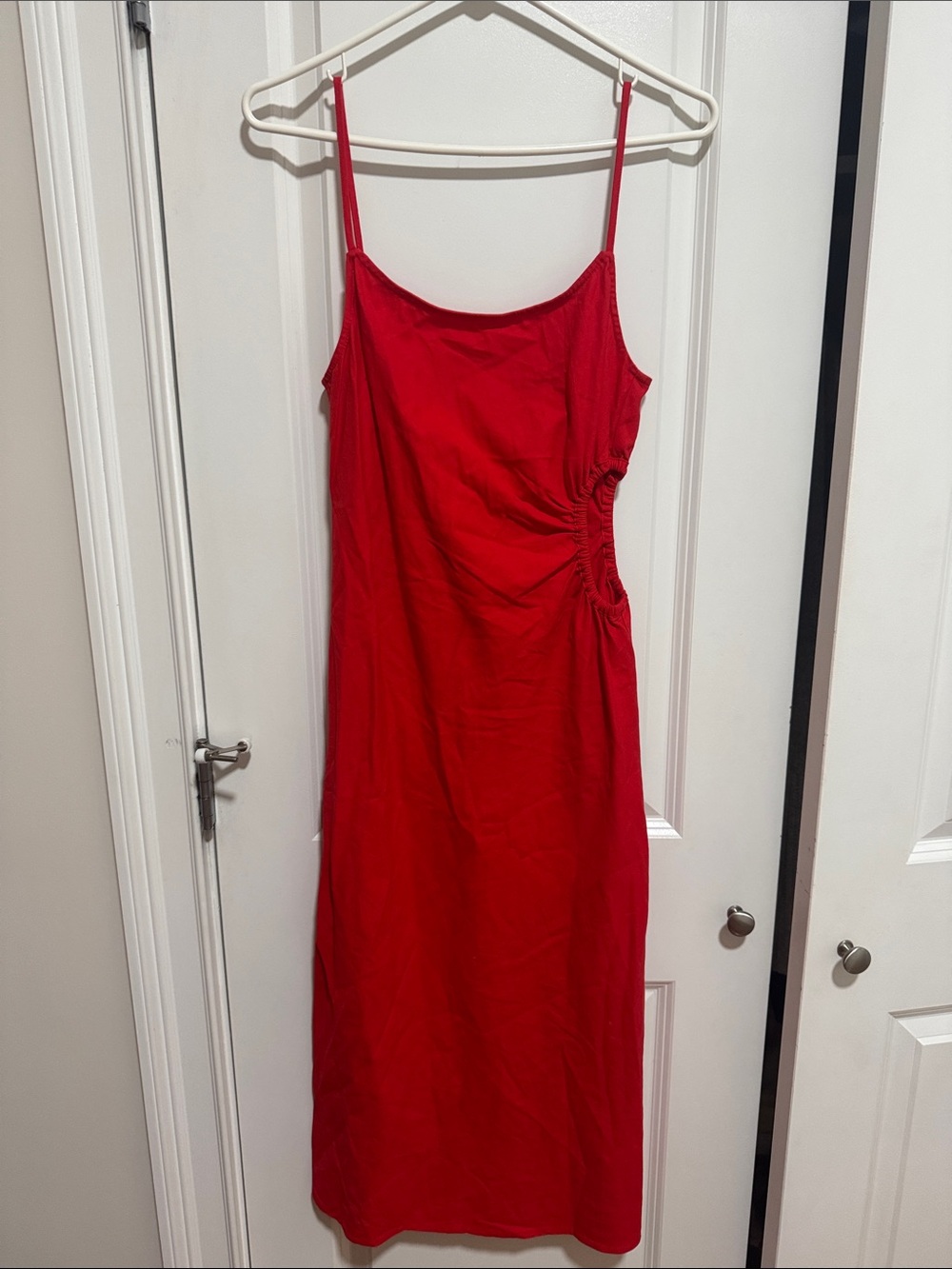 Lush Red Spaghetti Strap Midi Dress with cut out
